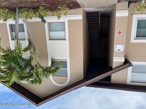 110 Summer Place #8