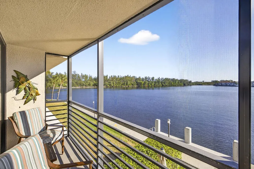900 NE SPANISH RIVER BOULEVARD #2w Boca Raton, FL 33431