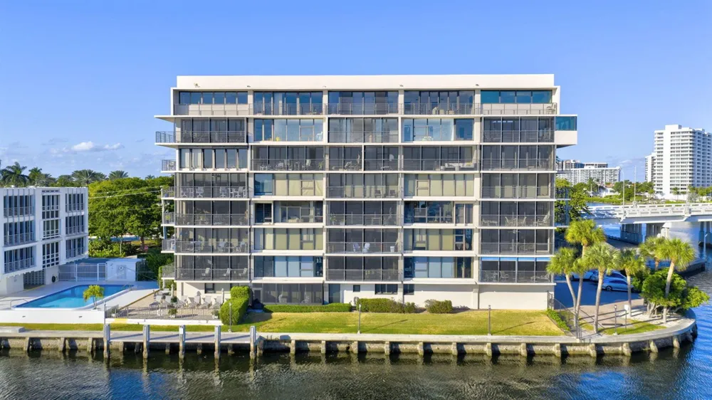 900 NE SPANISH RIVER BOULEVARD #2w Boca Raton, FL 33431