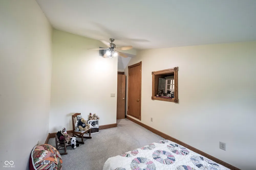 4269 E 200 Greenfield, IN 46140