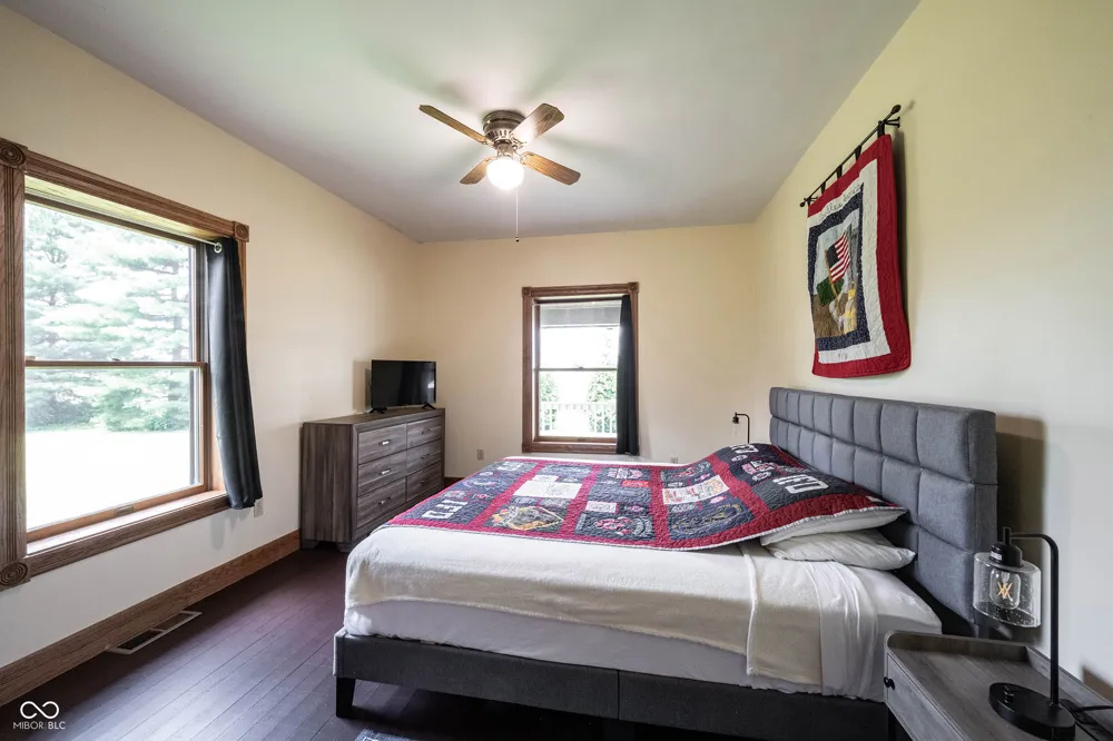 4269 E 200 Greenfield, IN 46140