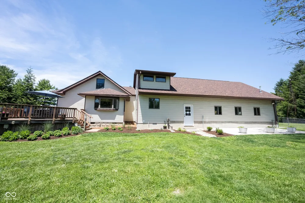 4269 E 200 Greenfield, IN 46140
