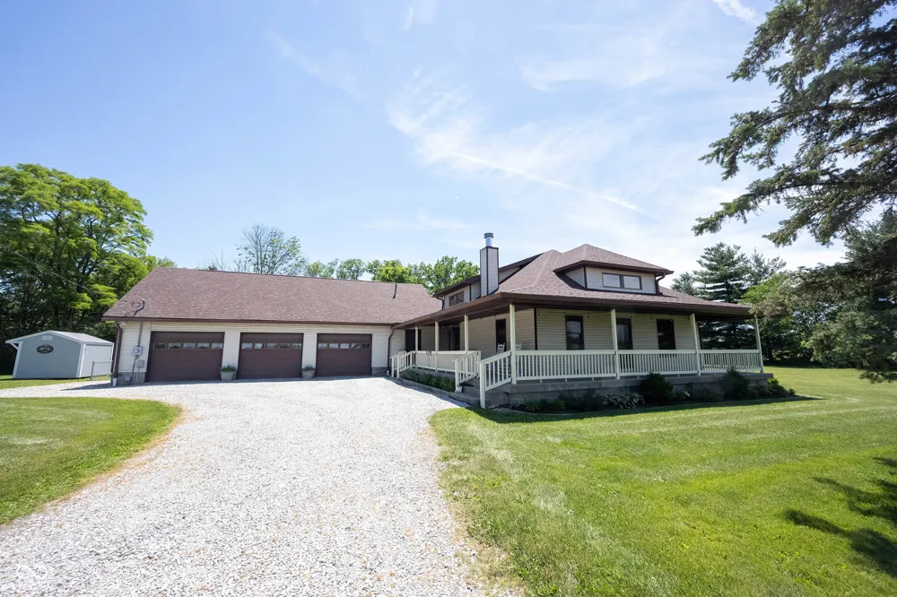 4269 E 200 Greenfield, IN 46140