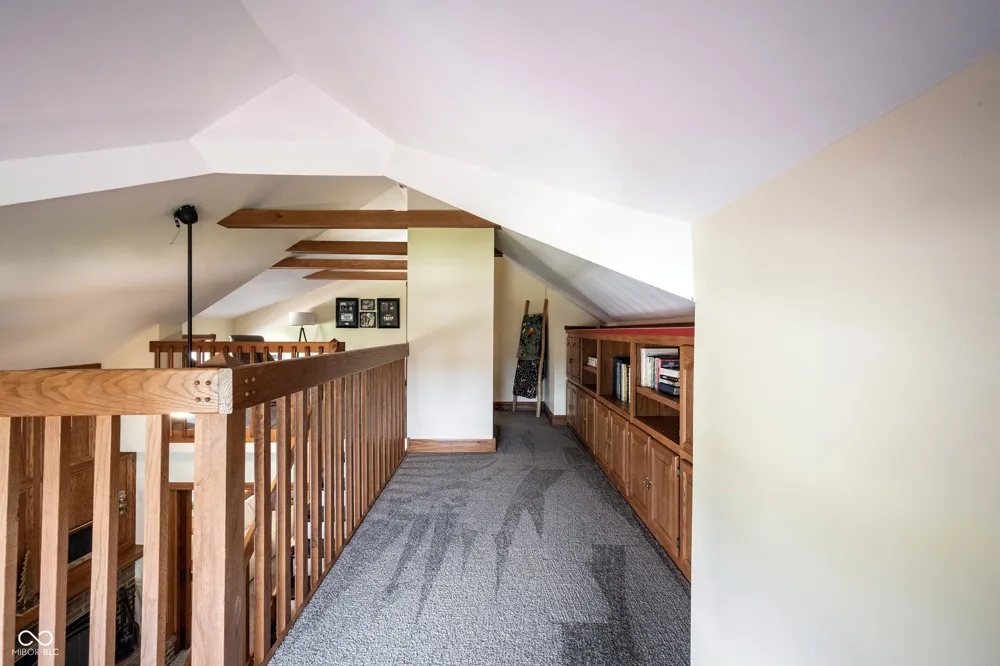 4269 E 200 Greenfield, IN 46140
