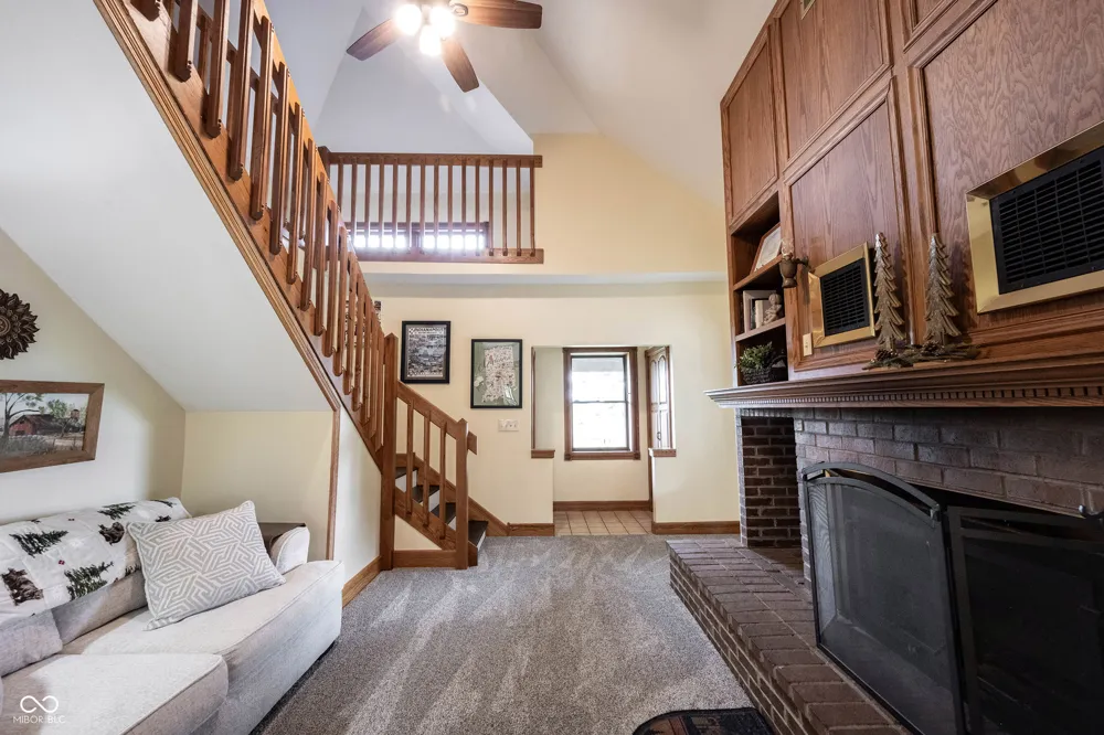 4269 E 200 Greenfield, IN 46140