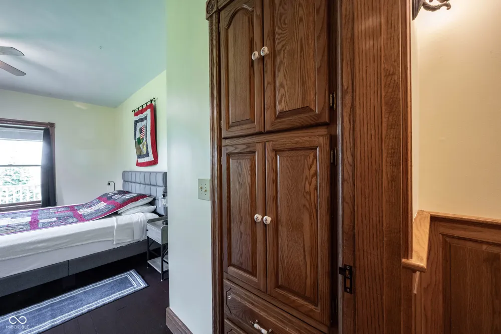 4269 E 200 Greenfield, IN 46140