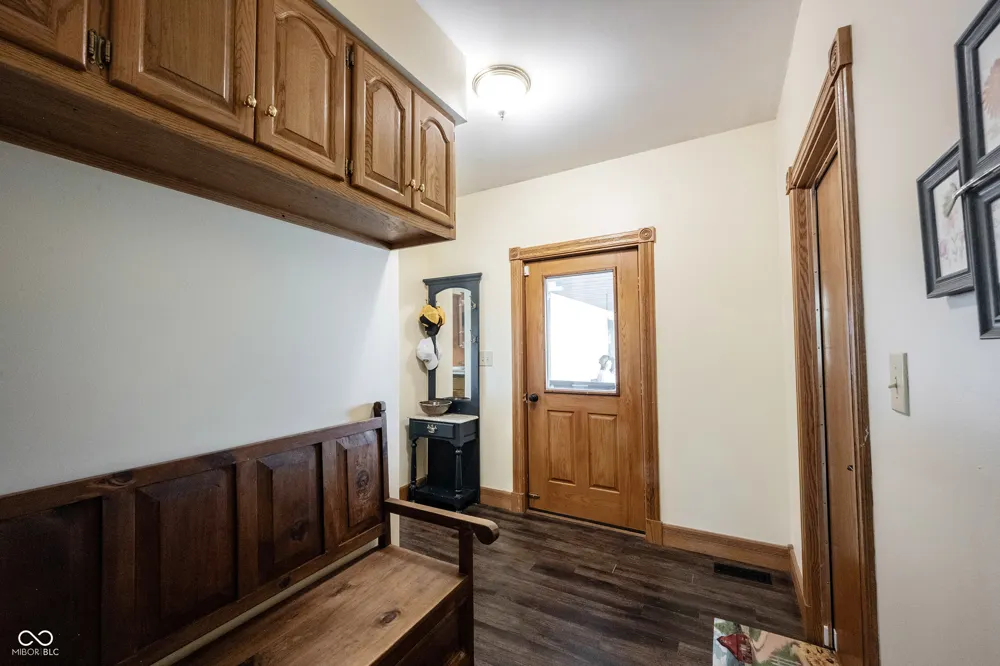 4269 E 200 Greenfield, IN 46140