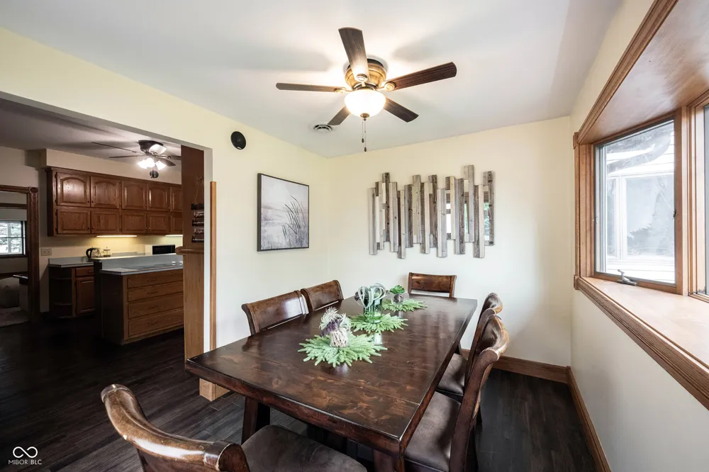 4269 E 200 Greenfield, IN 46140