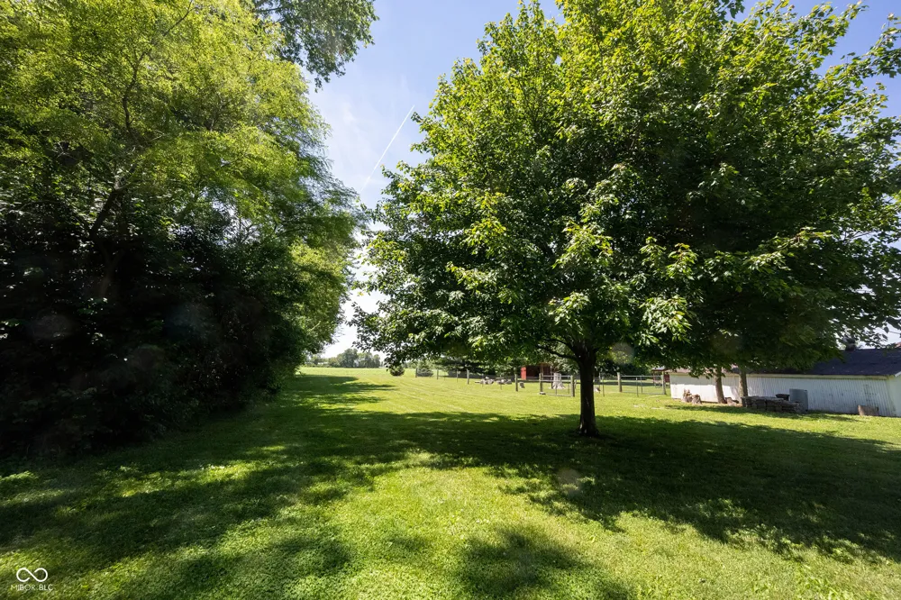 4269 E 200 Greenfield, IN 46140