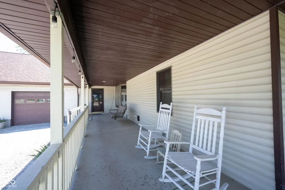 4269 E 200 Greenfield, IN 46140
