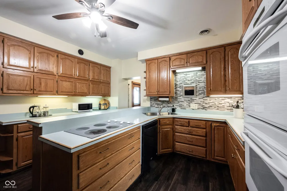 4269 E 200 Greenfield, IN 46140