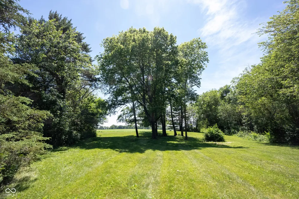 4269 E 200 Greenfield, IN 46140