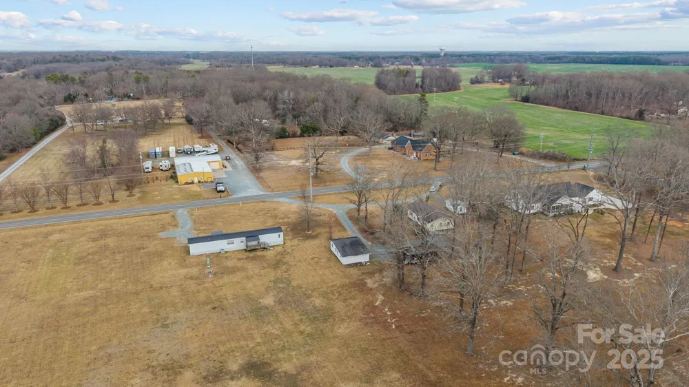 2909 New Town Road Monroe, NC 28110