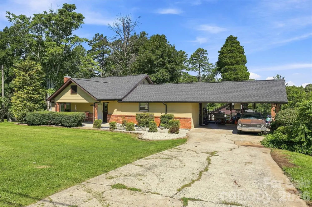 3803 Cook Road Valdese, NC 28690