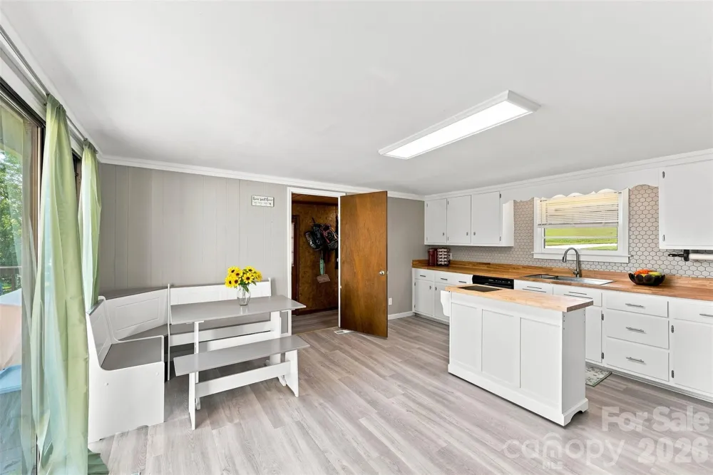 3803 Cook Road Valdese, NC 28690