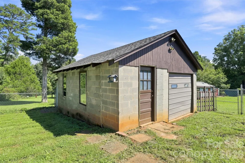3803 Cook Road Valdese, NC 28690