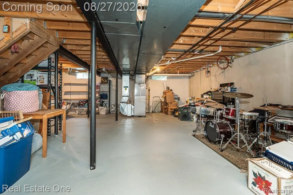 1026 Pointe Place Boulevard Rochester City, MI 48307