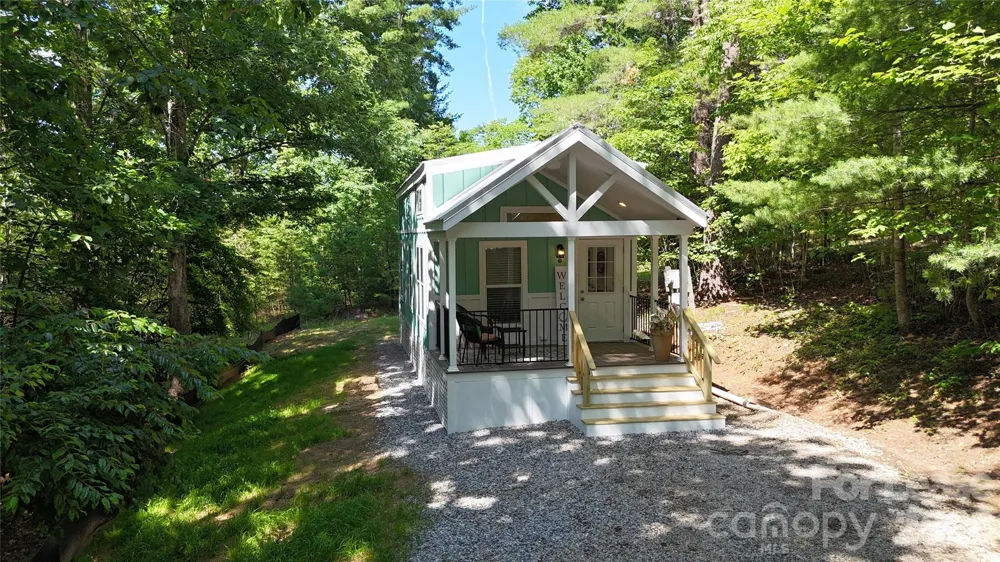 55 Black Bear Drive Marion, NC 28752
