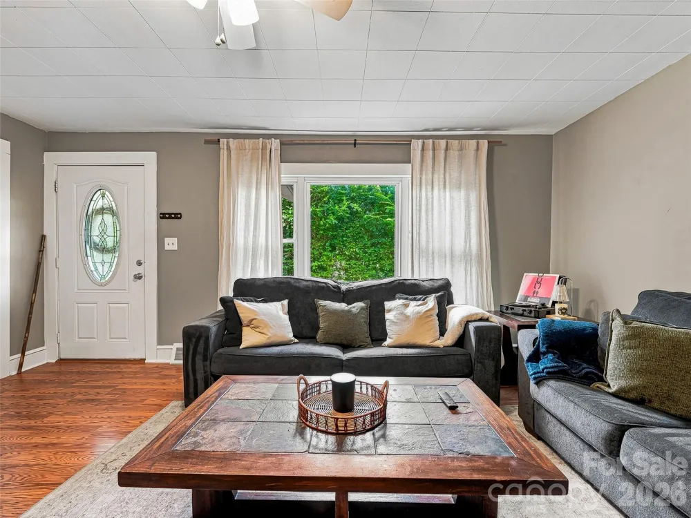 6 Bradford Circle Candler, NC 28715