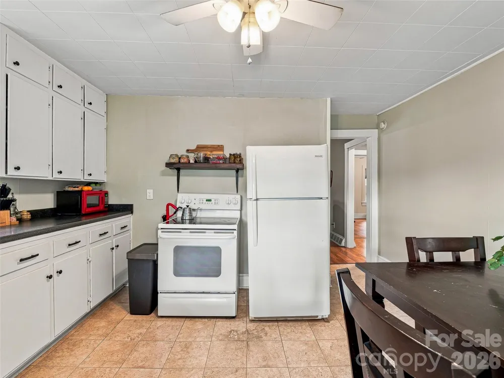 6 Bradford Circle Candler, NC 28715
