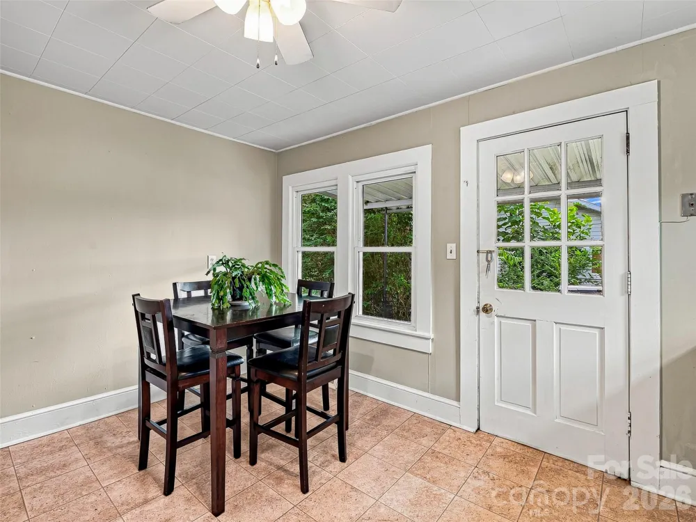 6 Bradford Circle Candler, NC 28715