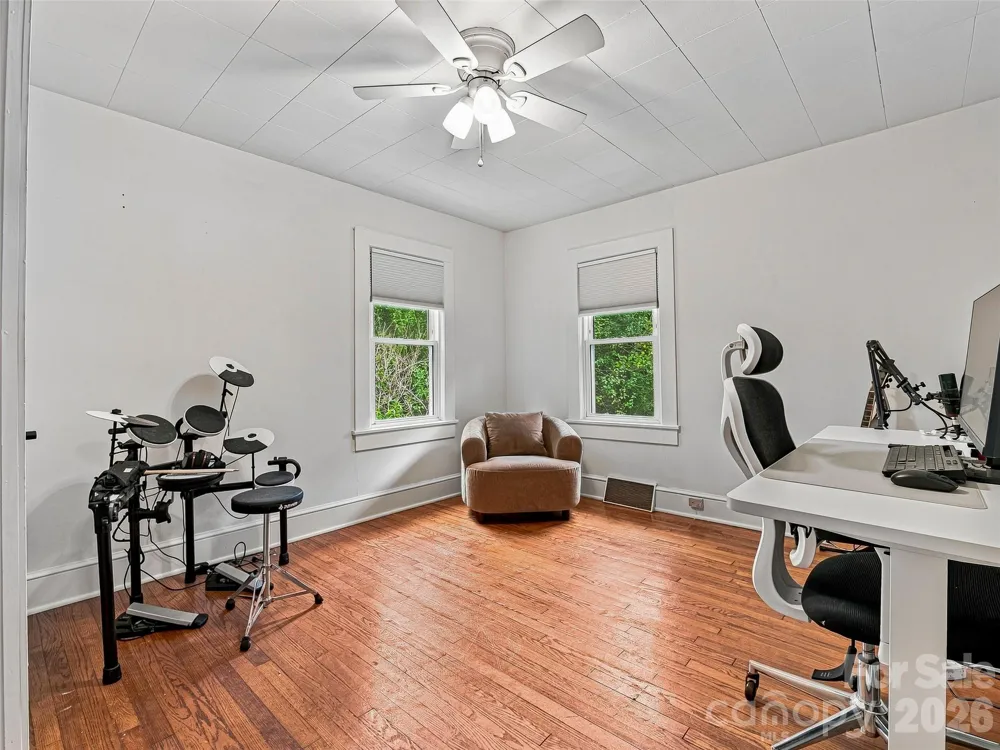 6 Bradford Circle Candler, NC 28715