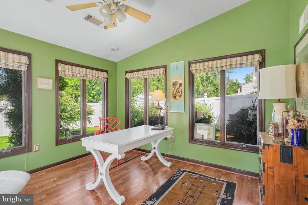 1122 ROOSEVELT COURT Hanover, PA 17331