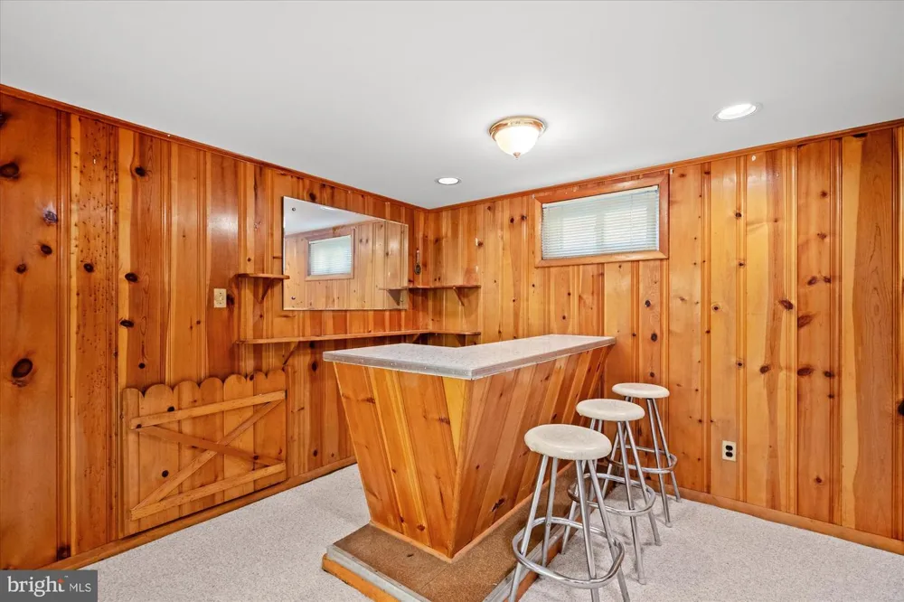 6207 KIRBY ROAD Bethesda, MD 20817