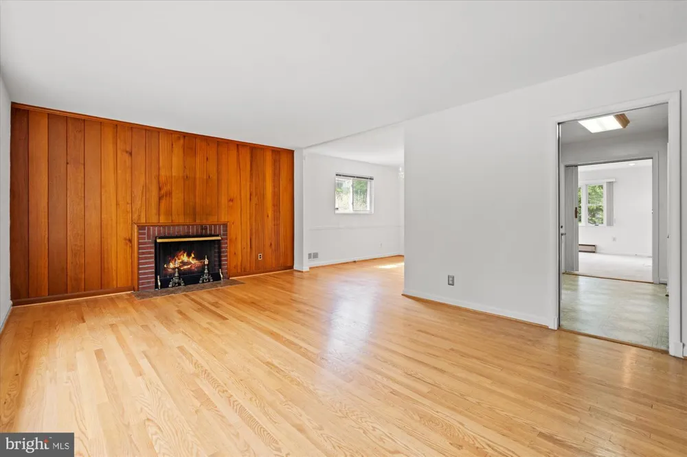 6207 KIRBY ROAD Bethesda, MD 20817