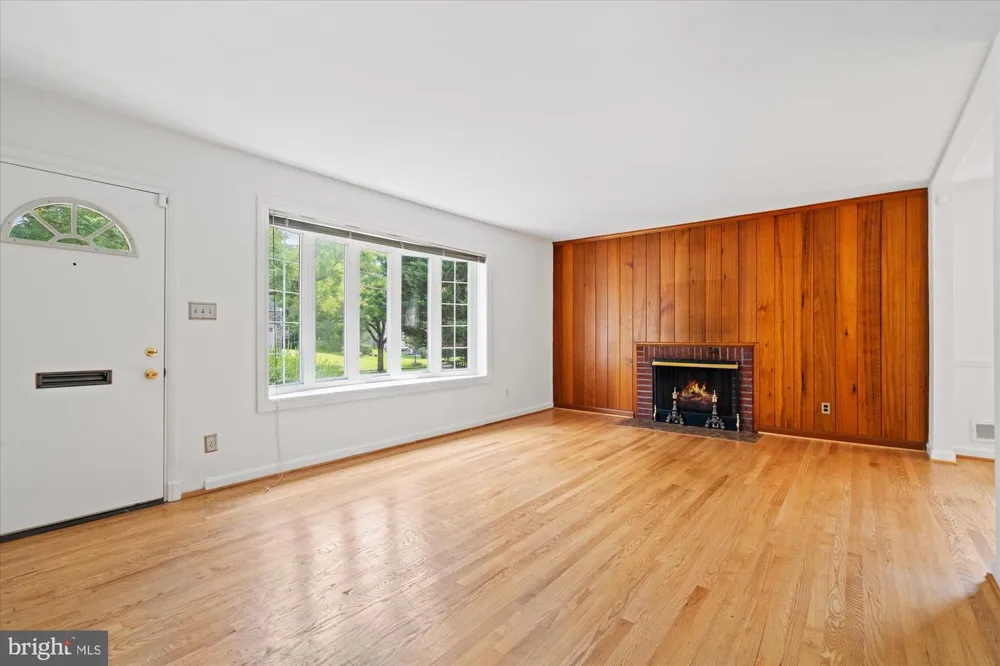 6207 KIRBY ROAD Bethesda, MD 20817