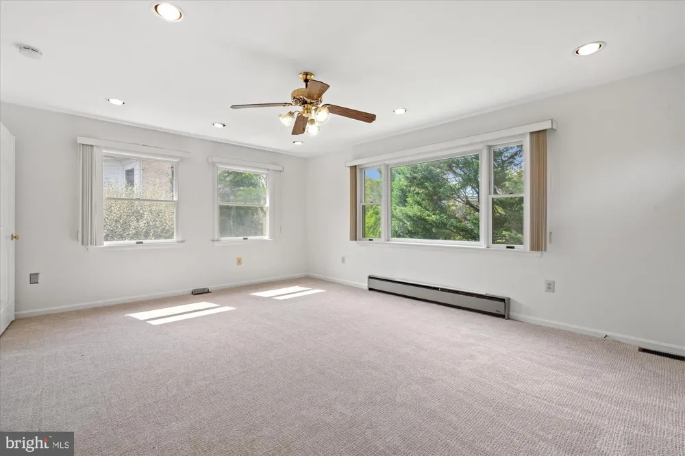6207 KIRBY ROAD Bethesda, MD 20817