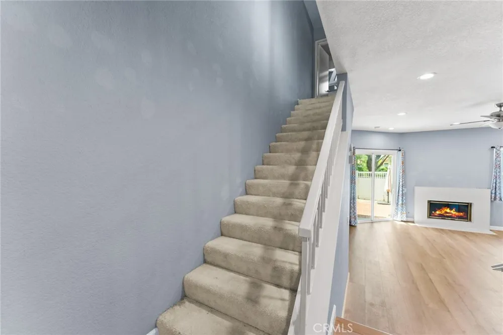 26282 Hanover Laguna Hills, CA 92653