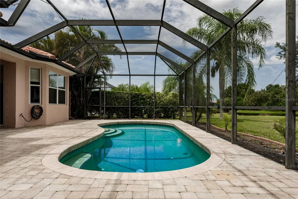 8910 STONE HARBOUR LOOP Bradenton, FL 34212