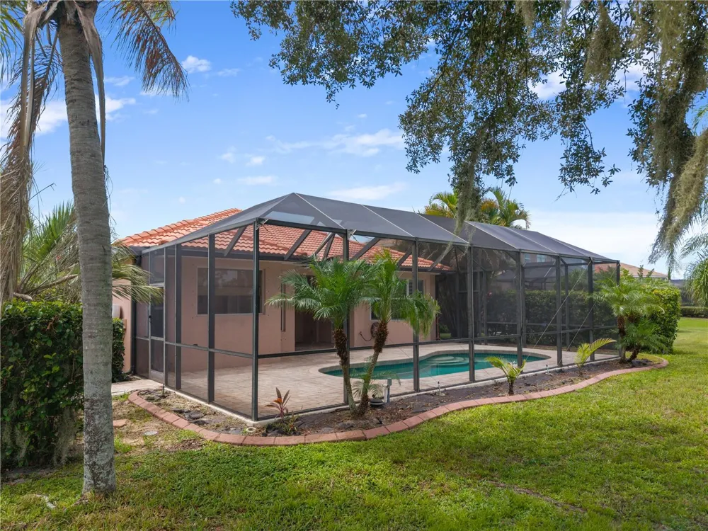 8910 STONE HARBOUR LOOP Bradenton, FL 34212