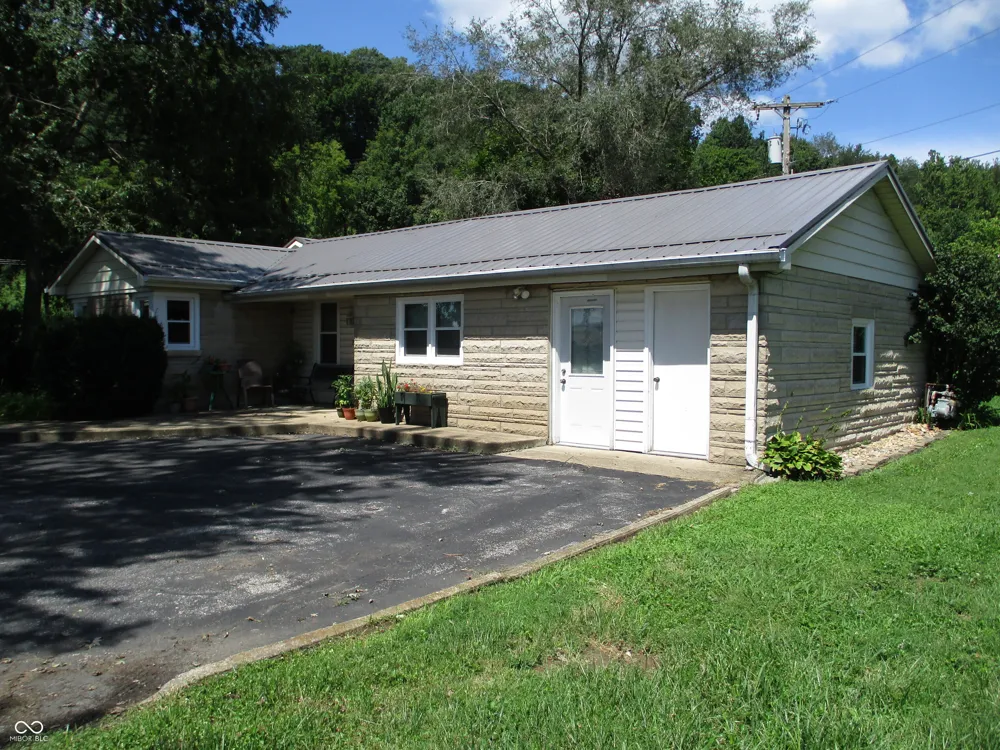 2576 Old State Road 37 Road S Martinsville, IN 46151