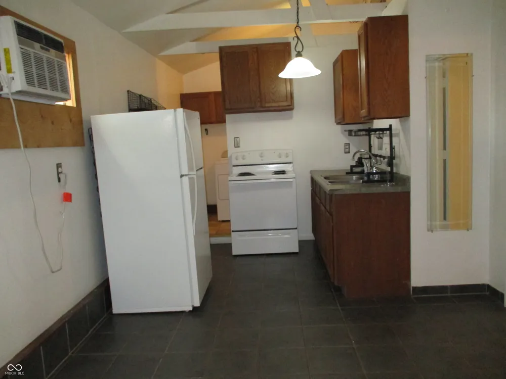 2576 Old State Road 37 Road S Martinsville, IN 46151