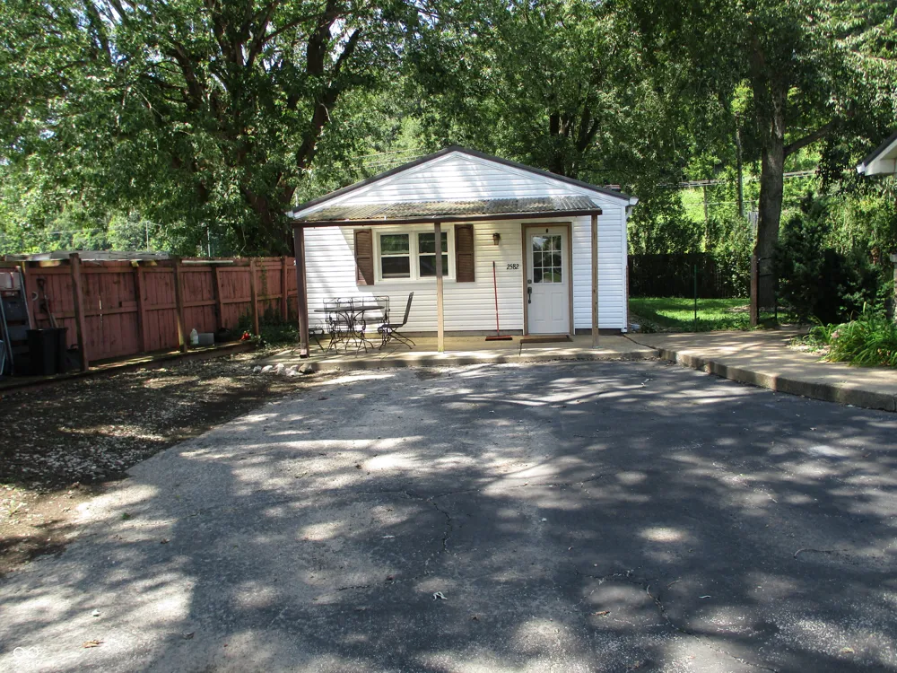 2576 Old State Road 37 Road S Martinsville, IN 46151