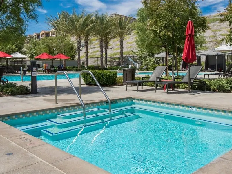 27364 Ellery Place Saugus, CA 91350