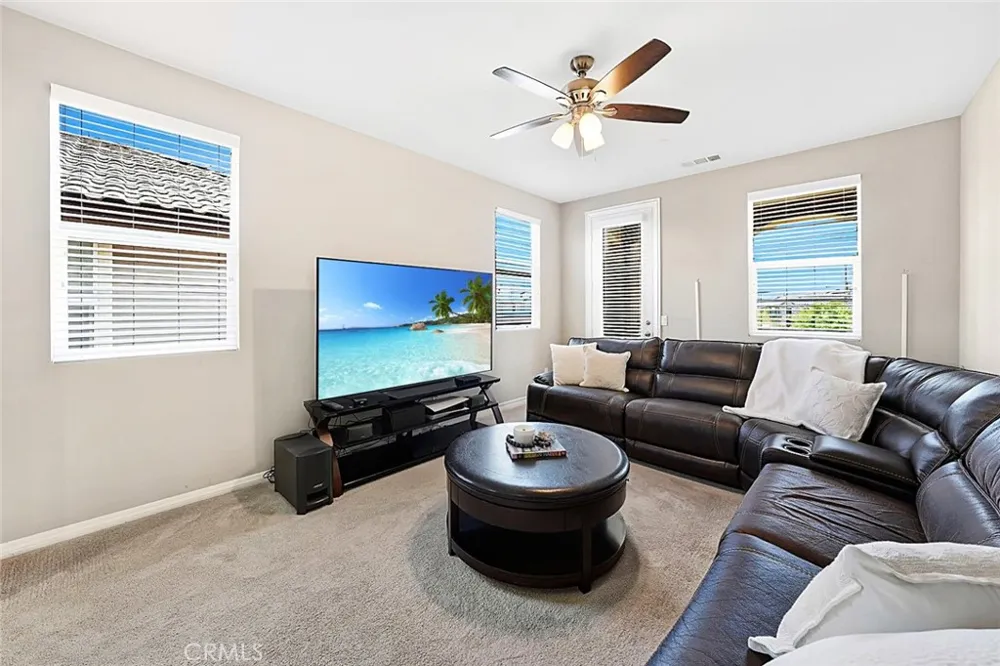 27364 Ellery Place Saugus, CA 91350