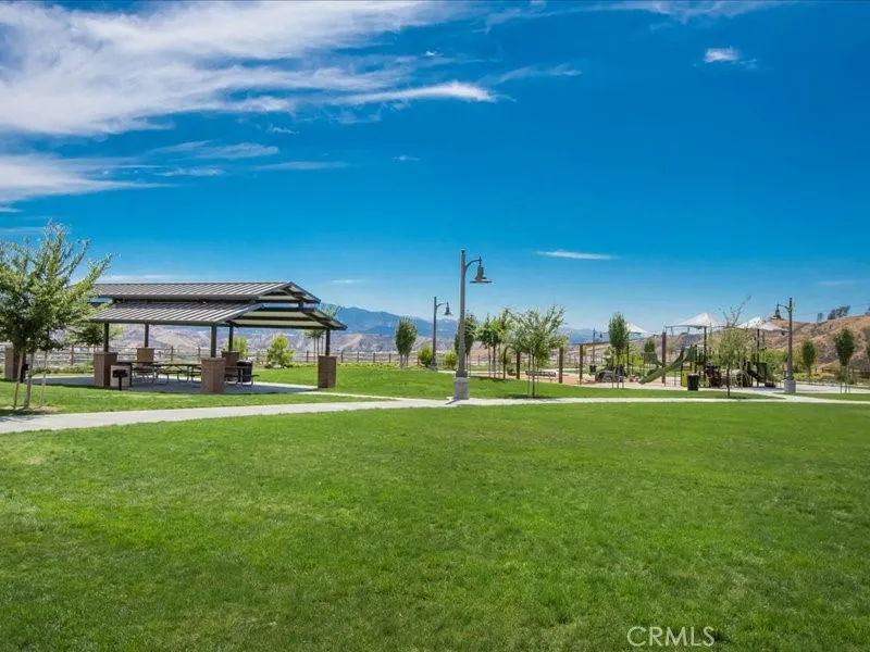 27364 Ellery Place Saugus, CA 91350
