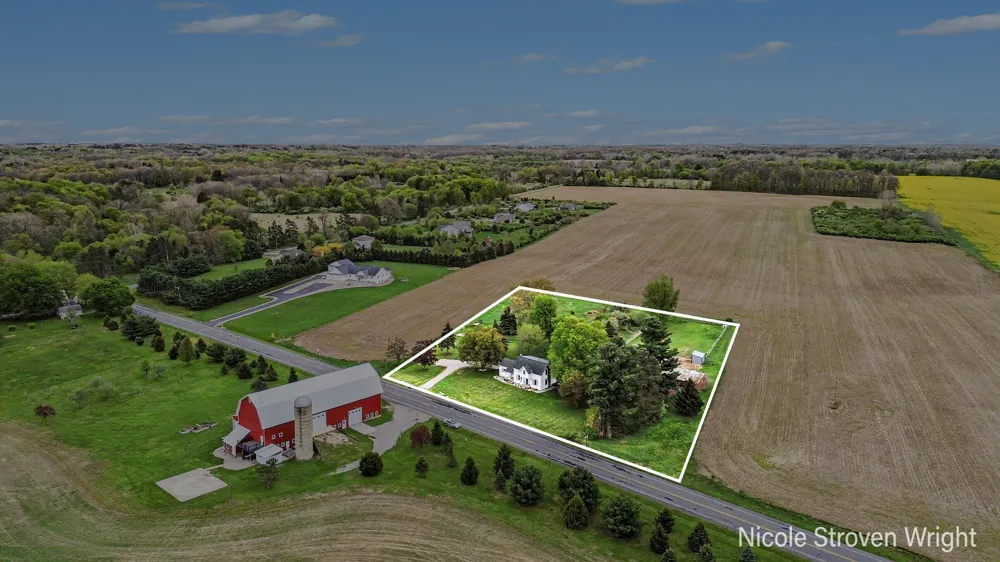 1191 W Dexter Trail Mason, MI 48854