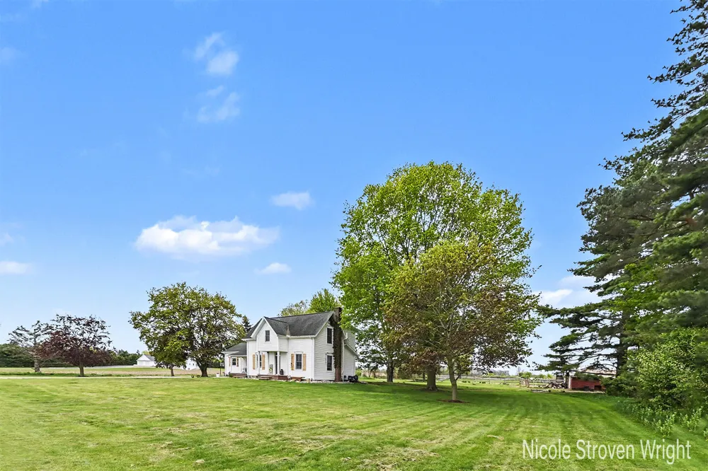 1191 W Dexter Trail Mason, MI 48854