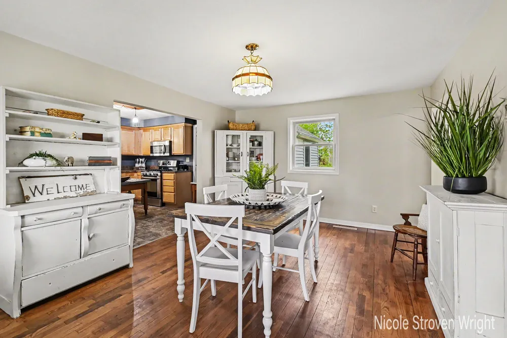 1191 W Dexter Trail Mason, MI 48854
