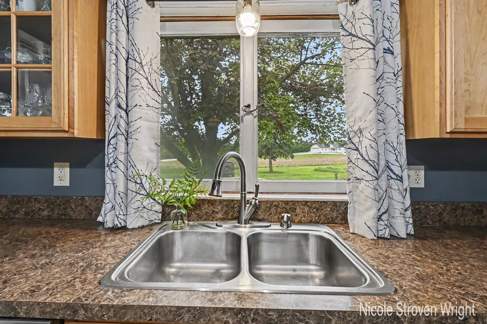 1191 W Dexter Trail Mason, MI 48854