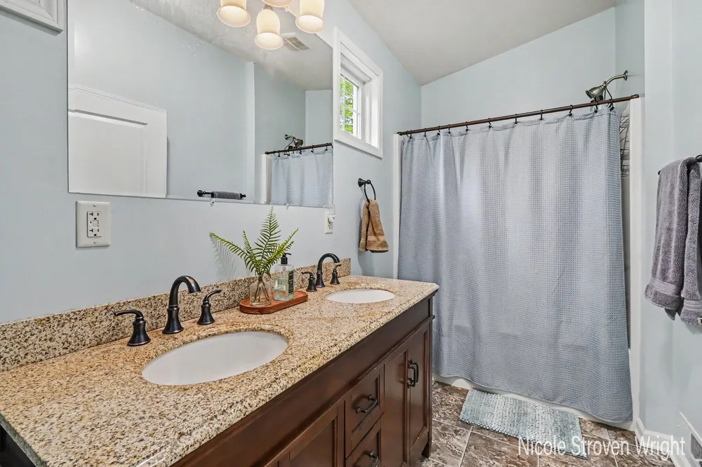 1191 W Dexter Trail Mason, MI 48854