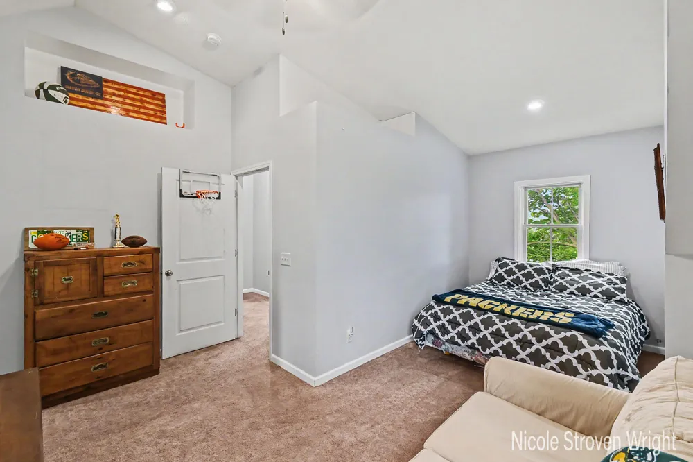 1191 W Dexter Trail Mason, MI 48854