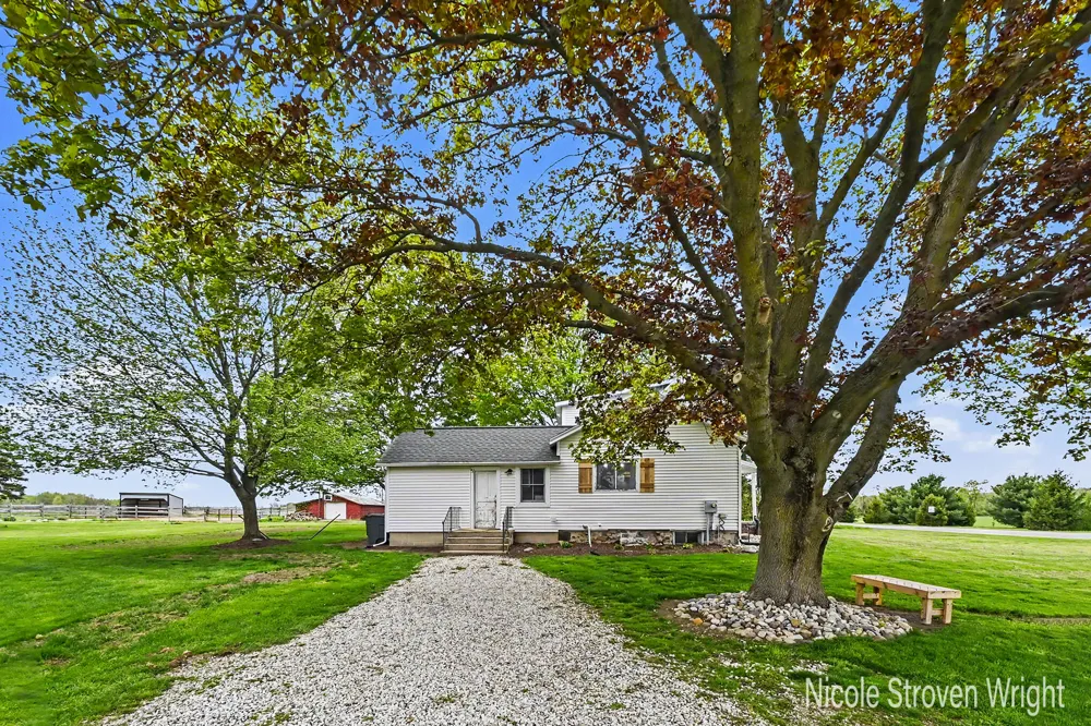1191 W Dexter Trail Mason, MI 48854