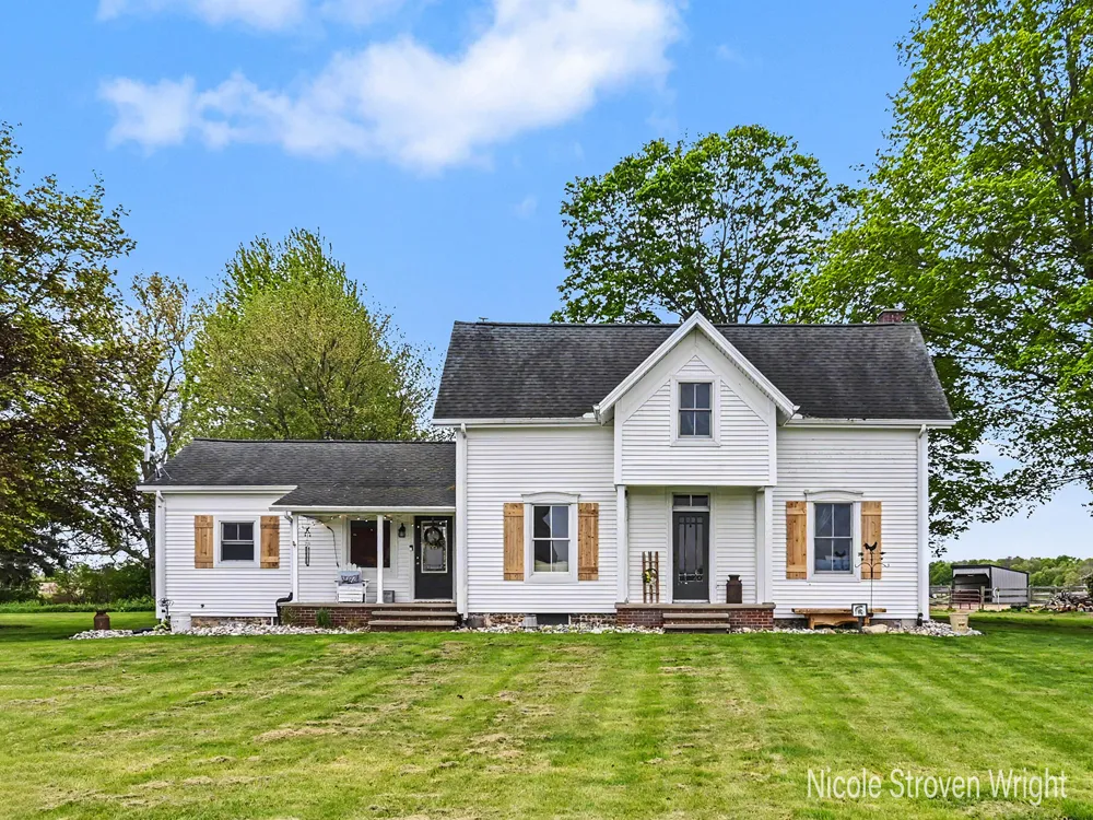 1191 W Dexter Trail Mason, MI 48854