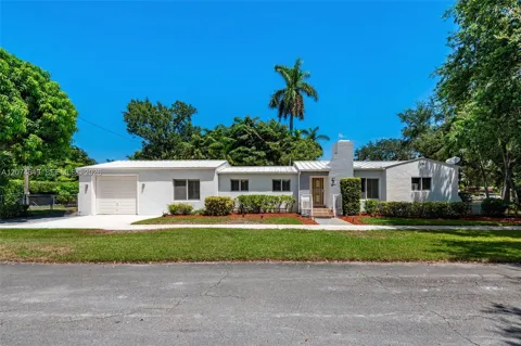 989 Eastward Dr
