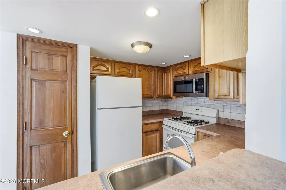 85 Brandywine Court #295 Brick, NJ 08724